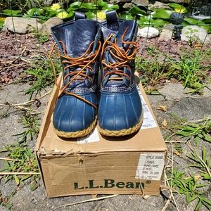 LLBEAN 8" Bean Boot sz 8 Raven Blue with Box